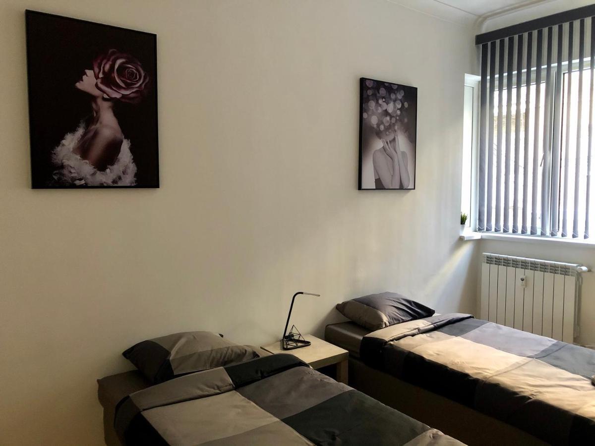 Spacious Modern Vintage Flat In The Heart Of Sofia Exterior photo